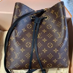 Louis Vuitton Neonoe MM Black Monogram